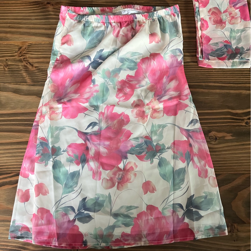 Strapless Floral Mini - Picture 7 of 8